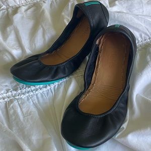 LIKE NEW CONDITION Tieks by Gavrieli Matte Black Ballet Flats